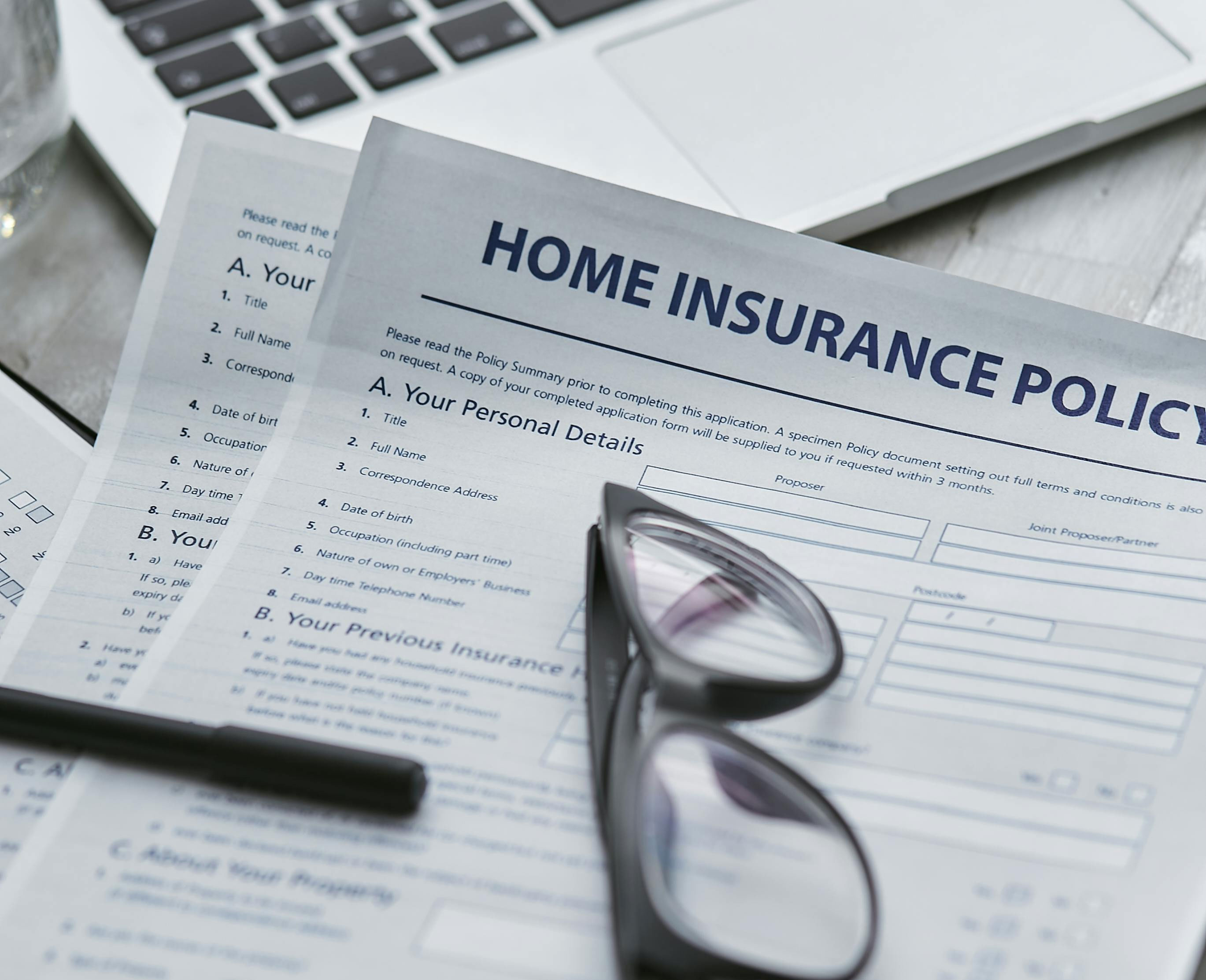 Insurance agent using digital platform to manage client policies and claims